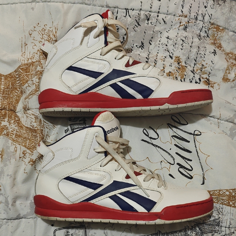 Reebok Men's BB4700 Basketball Sneakers